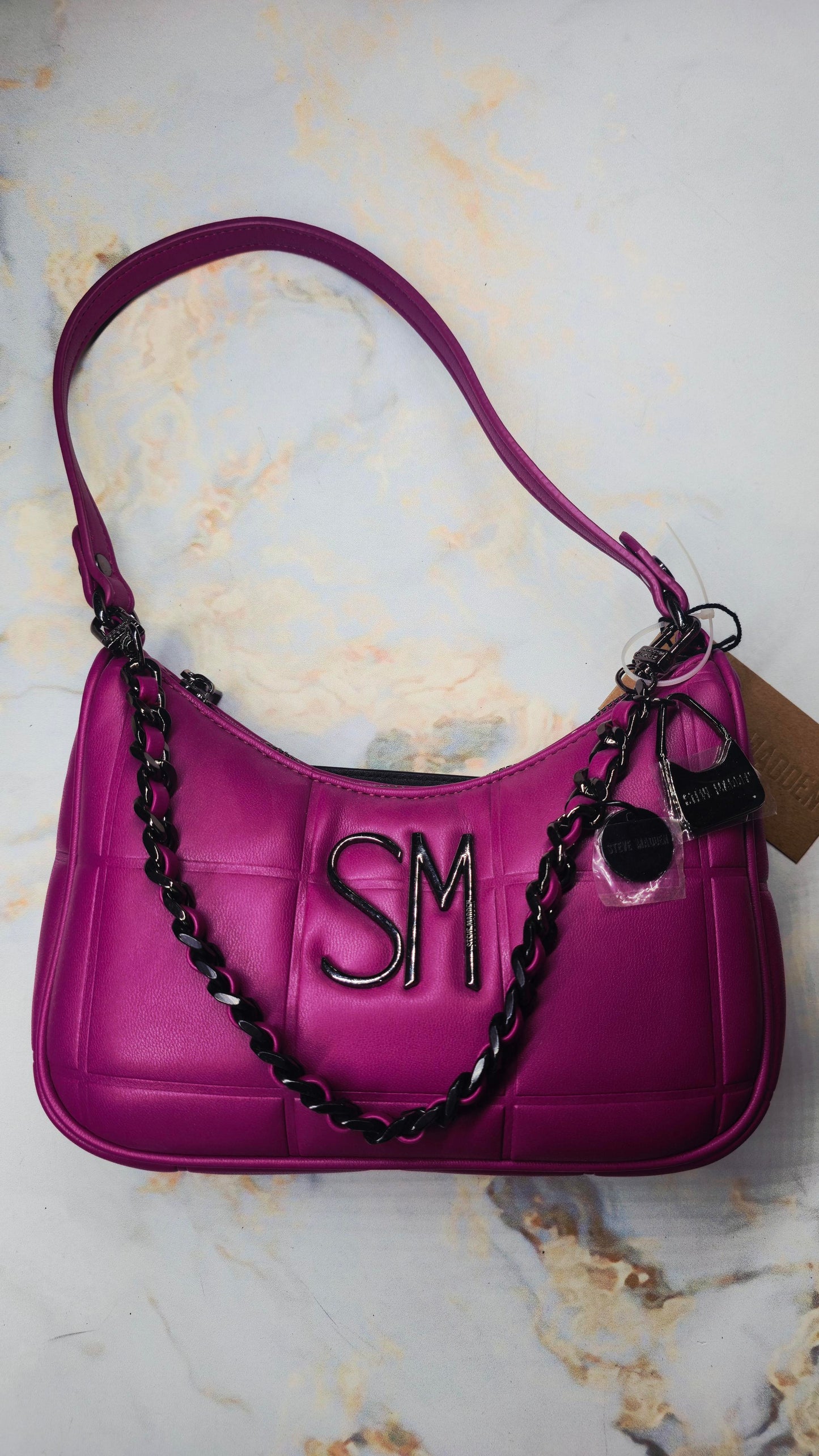 Bolso de hombro.