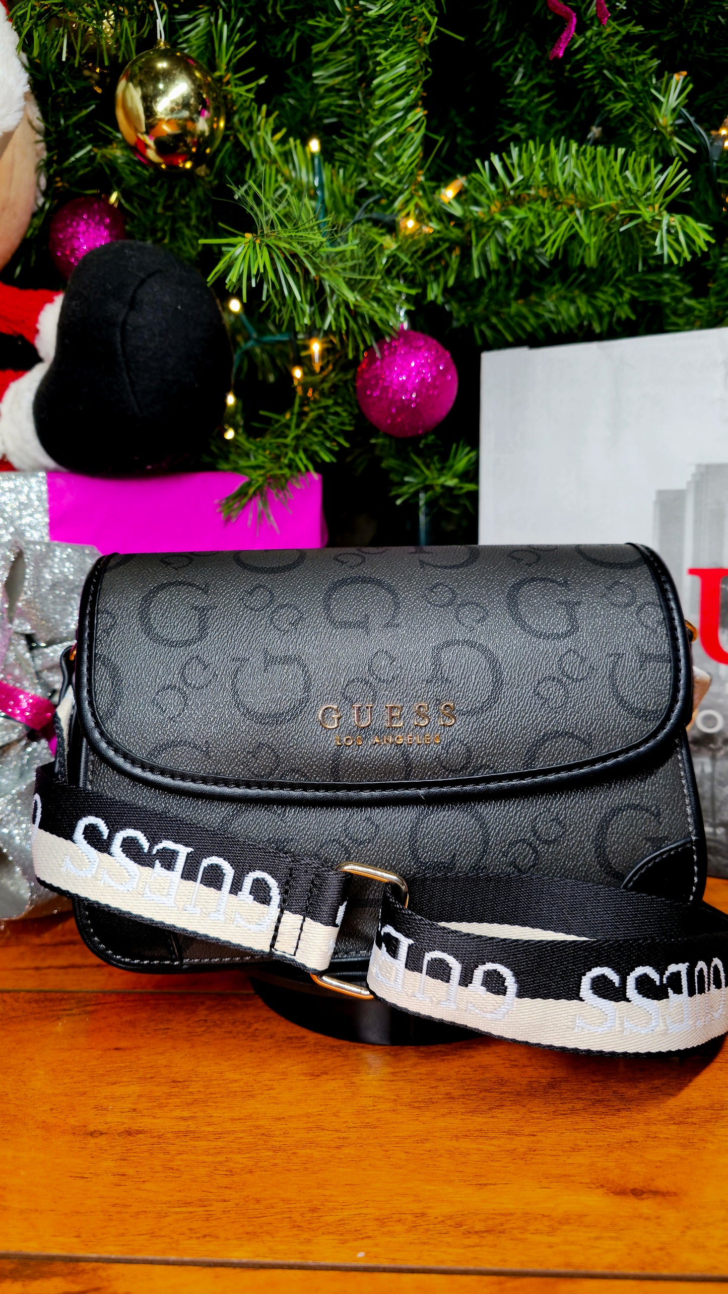Crossbody.