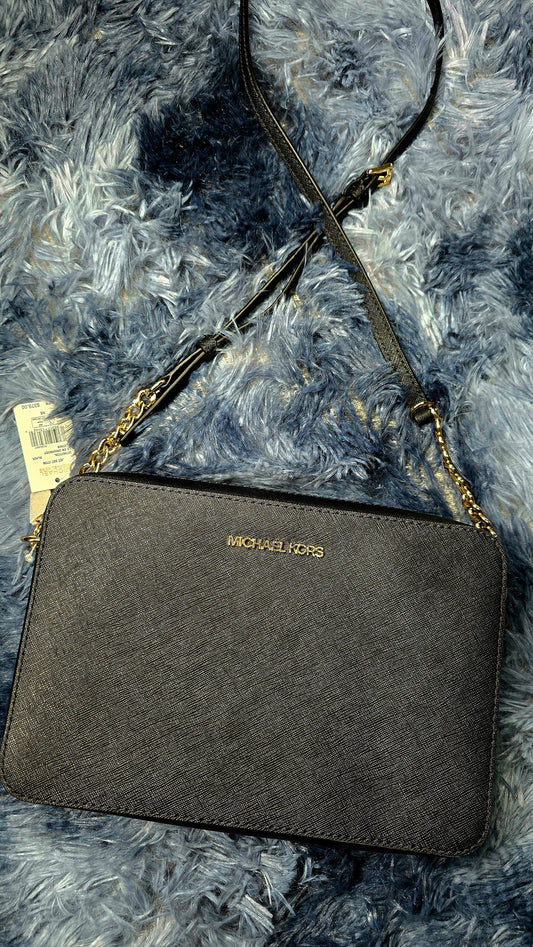 Crossbody.