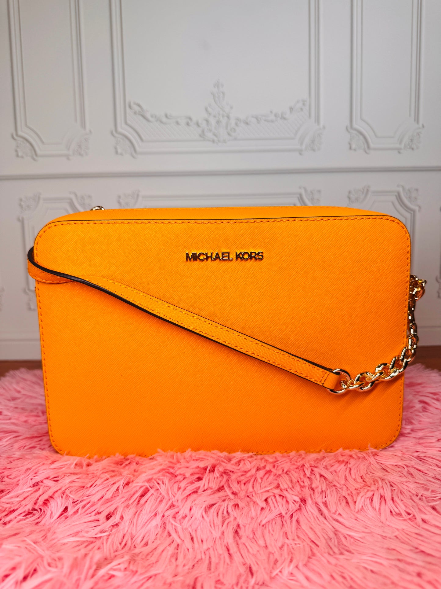 Crossbody.
