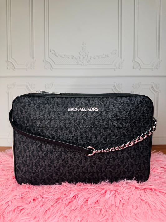 Crossbody.