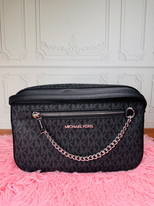 Crossbody.