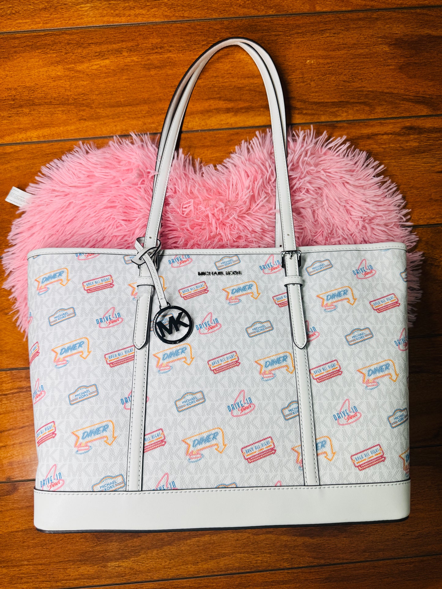 Bolso de hombro.