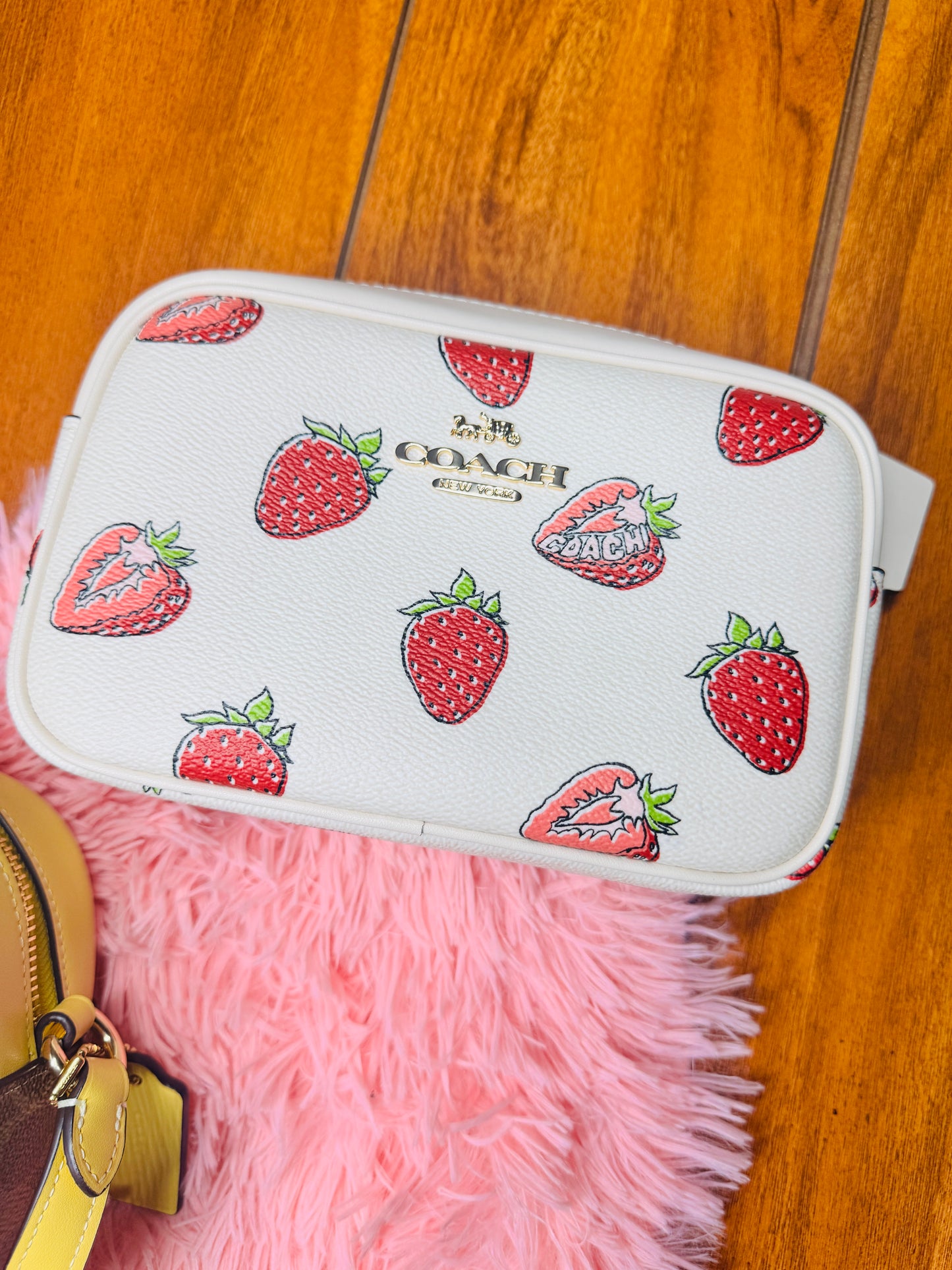 Crossbody.