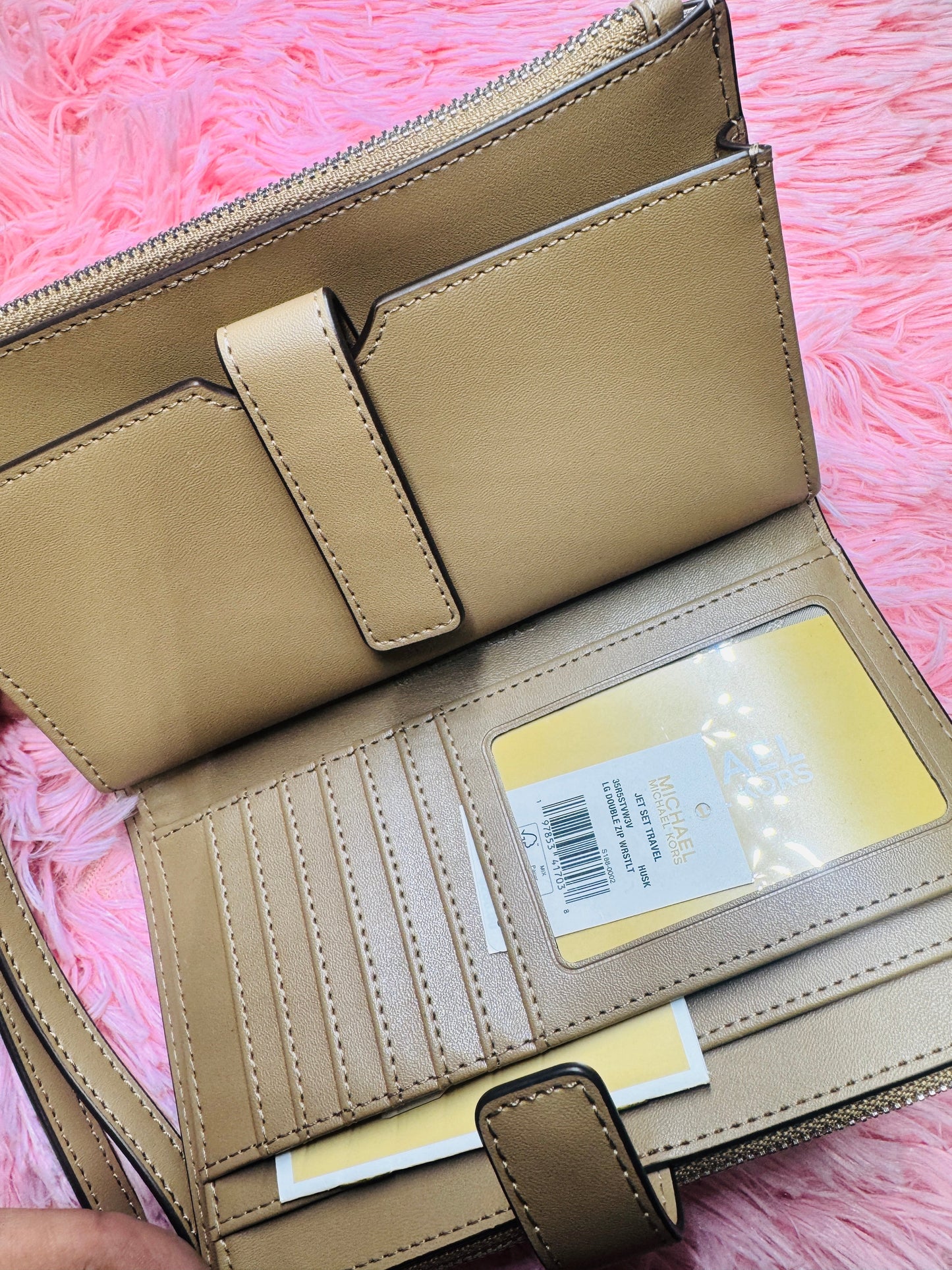 Cartera para dama.