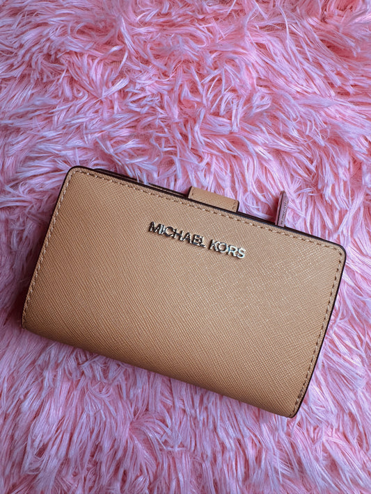 Cartera para dama.