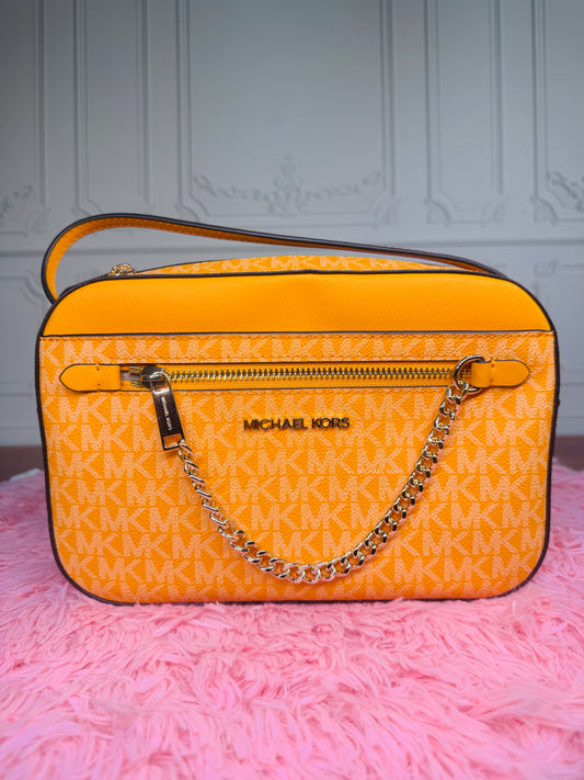 Crossbody.