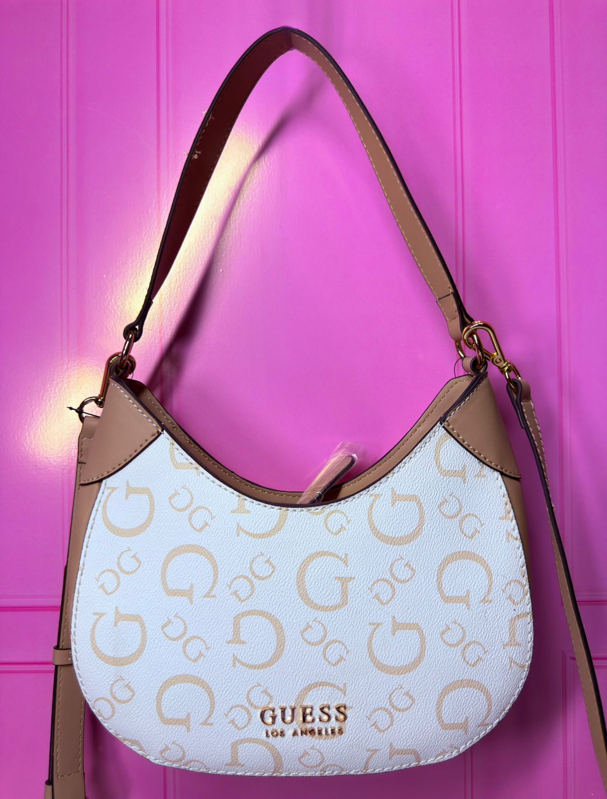 Bolso de hombro.